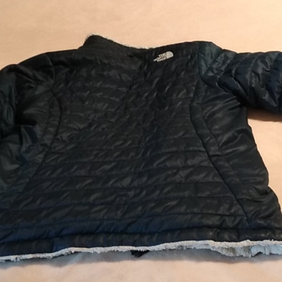 Girls The North Face reversible winter coat - Picture 4 of 7